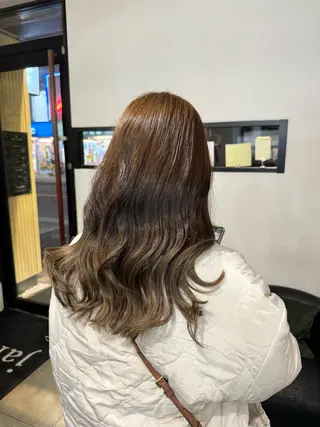 セミロング Disco Hair sanc所属・✂️ 小倉ちか✂️のヘアスタイル