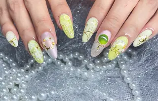 ネイル More Glam渋谷店のネイルデザイン