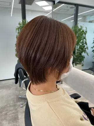 ショート カラー KANGOLSALON 富山セントラル所属・松井 亜美のヘアスタイル