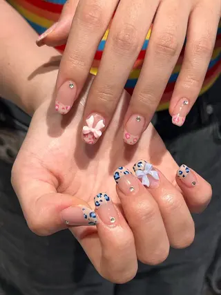 ネイル オタク美容師🛍/ 酸性ストレート/艶髪のヘアスタイル