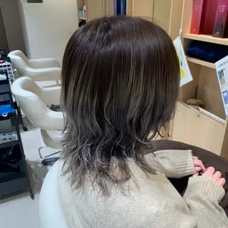 ミディアム 宮本 季奈のヘアスタイル