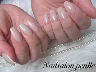 ネイル Nailsalon petille所属・H azのネイルデザイン