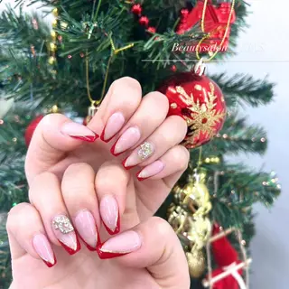 ネイル VIAS 〜EYE&NAIL〜のネイルデザイン