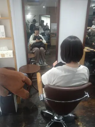 ミディアム 陽向美容室所属・花田 陽子のヘアスタイル