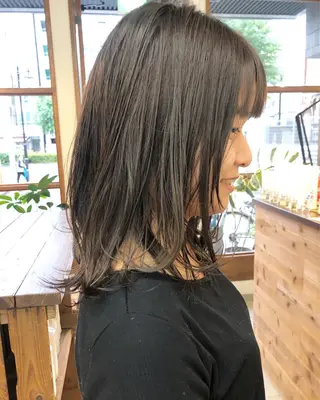 ミディアム カラー クロスパーマ× 透明感カラー✂︎のヘアスタイル