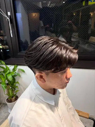 ショート 川副史晶/シャドウ 波巻き/メンズパーマのヘアスタイル