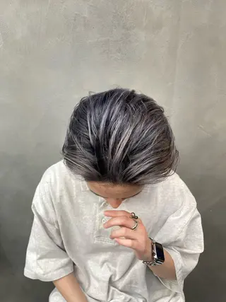 ショート カラー TNB TOKYO所属・Insta 指名 No.1KURUMIのヘアスタイル