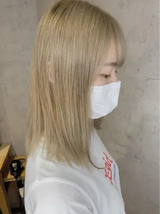 ミディアム カラー エクステ KAZUMAのヘアスタイル