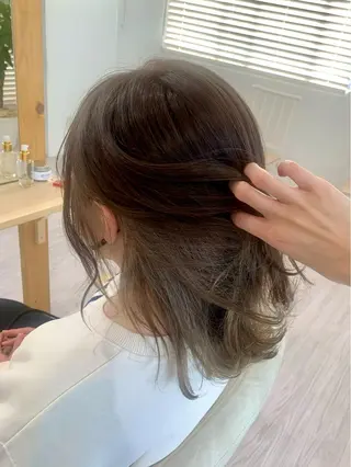 ミディアム カラー ツヤカラー🤍 ARISAのヘアスタイル