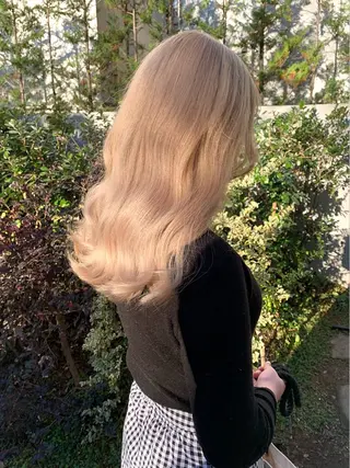 ロング カラー Beleza Shibuya所属・ヒロミ/ミルクティー /ブロンド/ピンクのヘアスタイル