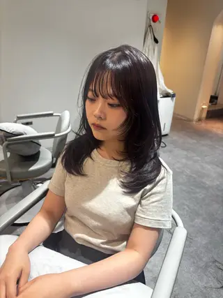 ミディアム Rely ante所属・美髪✨艶髪✨髪質改善 カラー特化❣️二宮遥のヘアスタイル