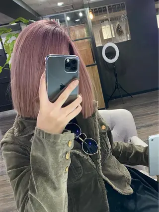 ミディアム Mika XELVEのヘアスタイル