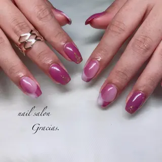 ネイル Gracias. rieのネイルデザイン