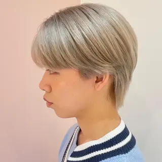 ショート カラー 似合わせカット/ ハイトーンchimiのヘアスタイル