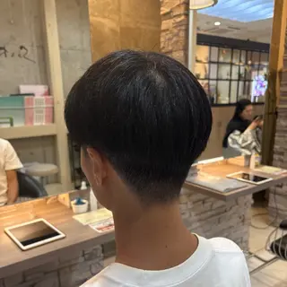 メンズ seek next アヤノのヘアスタイル