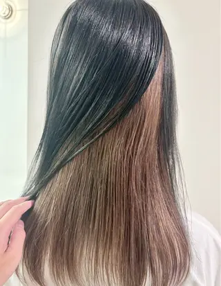 ロング カラー 古川 琴美のヘアスタイル