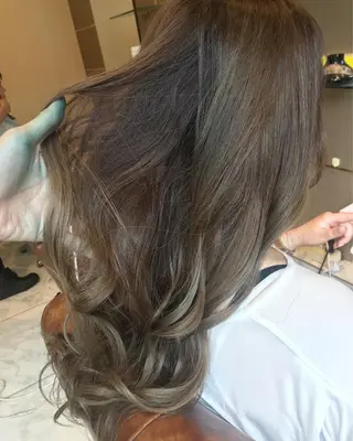 セミロング カラー パーマ ヘアアレンジ ネイル マツエク・マツパ 🫧代表/新宿駅近/ 限定価格🫧田辺貴裕のヘアスタイル
