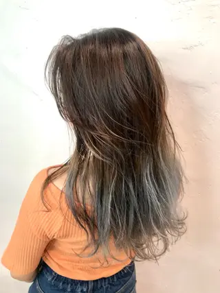 セミロング カラー 🇰🇷カルマパーマ kaito🇰🇷のヘアスタイル