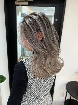 ミディアム lapis所属・副島 響のヘアスタイル