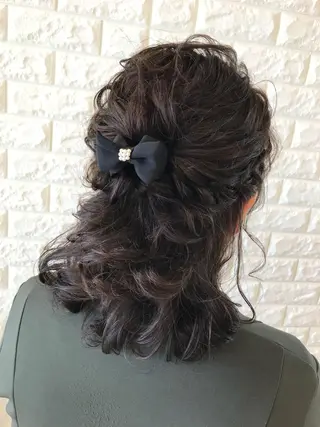 ミディアム ヘアアレンジ 高橋恵🌈生え癖改善 ウルフ/レイヤーのヘアスタイル