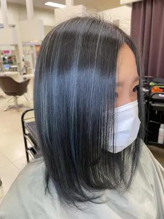 セミロング カラー 大住 京平のヘアスタイル