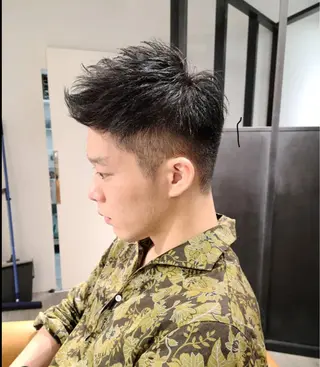 メンズ 隈元 光のヘアスタイル