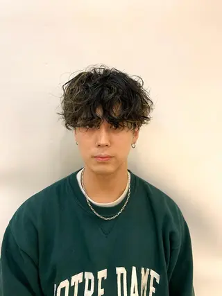 ショート カラー パーマ ヘアアレンジ メンズ 〽️magico/ ウルフDaiki〽️のヘアスタイル