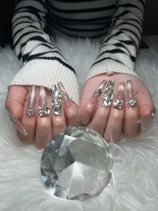 ネイル 井尻 紗菜のネイルデザイン