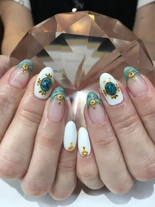 ネイル glow_ nailのネイルデザイン