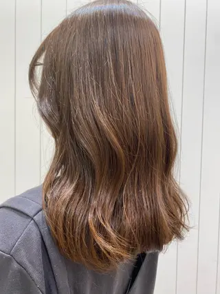 ロング カラー 金山 友香🕊のヘアスタイル