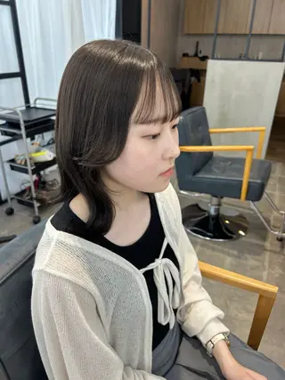 ミディアム カラー newi梅田🫧韓国 ヘア🫧sakiのヘアスタイル
