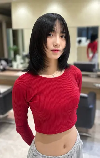 ミディアム hairsalon de Forever vida所属・ダブルカラー暖色系/ オリーブベージュのヘアスタイル