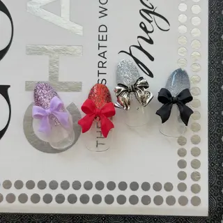 ネイル Lull ネイル/ HBL/ハンドケアのネイルデザイン