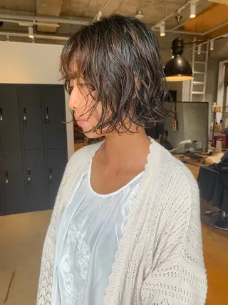 ミディアム パーマ ボブ　くせ毛風パーマ 艶カラー/横山大樹のヘアスタイル