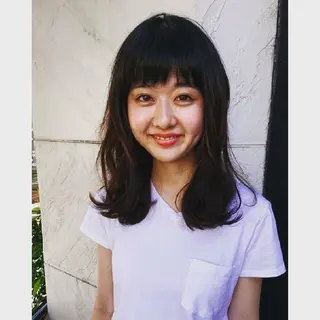 ミディアム Ruheplatz所属・HIKARI@ Ruheplatzのヘアスタイル
