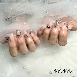 ネイル 🩷🩵mm.大宮 Riyo🧸🩵🩷のネイルデザイン