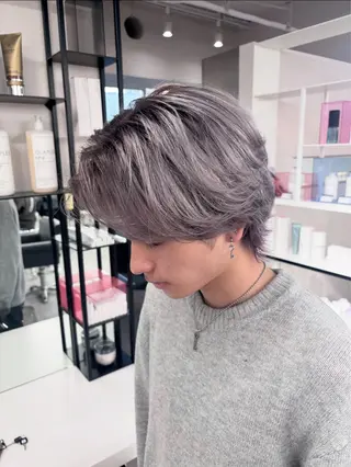 ミディアム カラー メンズ ブリーチ特化 ハイトーンRYOYAのヘアスタイル