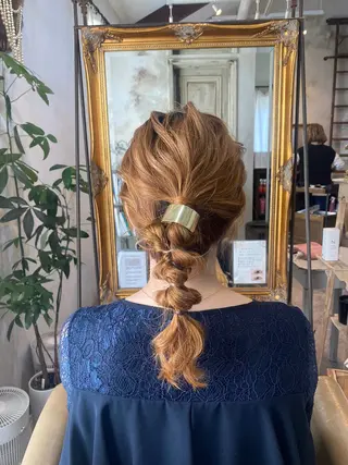 セミロング ヘアアレンジ TOTAL BEAUTY BREK藤枝店所属・. SHIZUKAのヘアスタイル