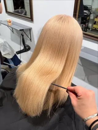 カラー ハイトーン✨髪質 改善🫧/RYOのヘアスタイル