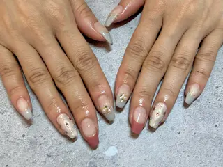 ネイル 内藤 桜子のネイルデザイン