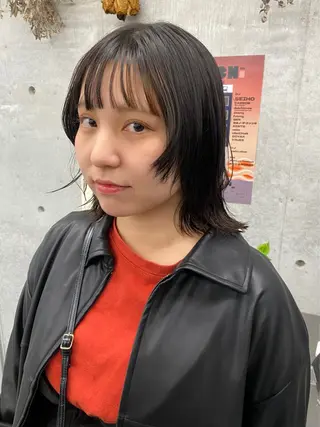 ミディアム カラー 似合わせカット レイヤーボブウルフのヘアスタイル