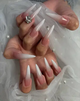 ネイル ToliyDeliy akemiのネイルデザイン