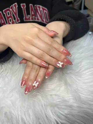 ネイル Queen Nailのネイルデザイン