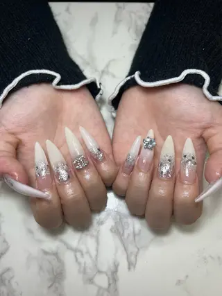 ネイル Garnet nailのネイルデザイン