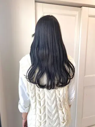 ロング カラー Ayuna /透明感カラーのヘアスタイル