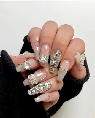 ネイル LynaOtsuka Nailのネイルデザイン