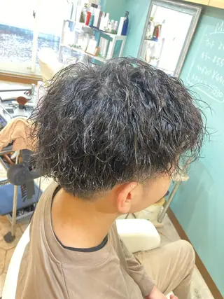 パーマ メンズ マイトレーヤー HAIR ROOM所属・谷川 穂のマツエク・マツパデザイン