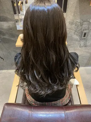 ロング カラー AUBE hair ales福岡平尾店所属・塚本 昂のヘアスタイル