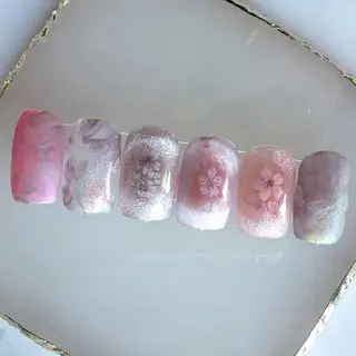 ネイル ナリタ・ マミのネイルデザイン