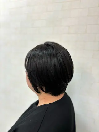 ショート カラー 中尾 文架のヘアスタイル